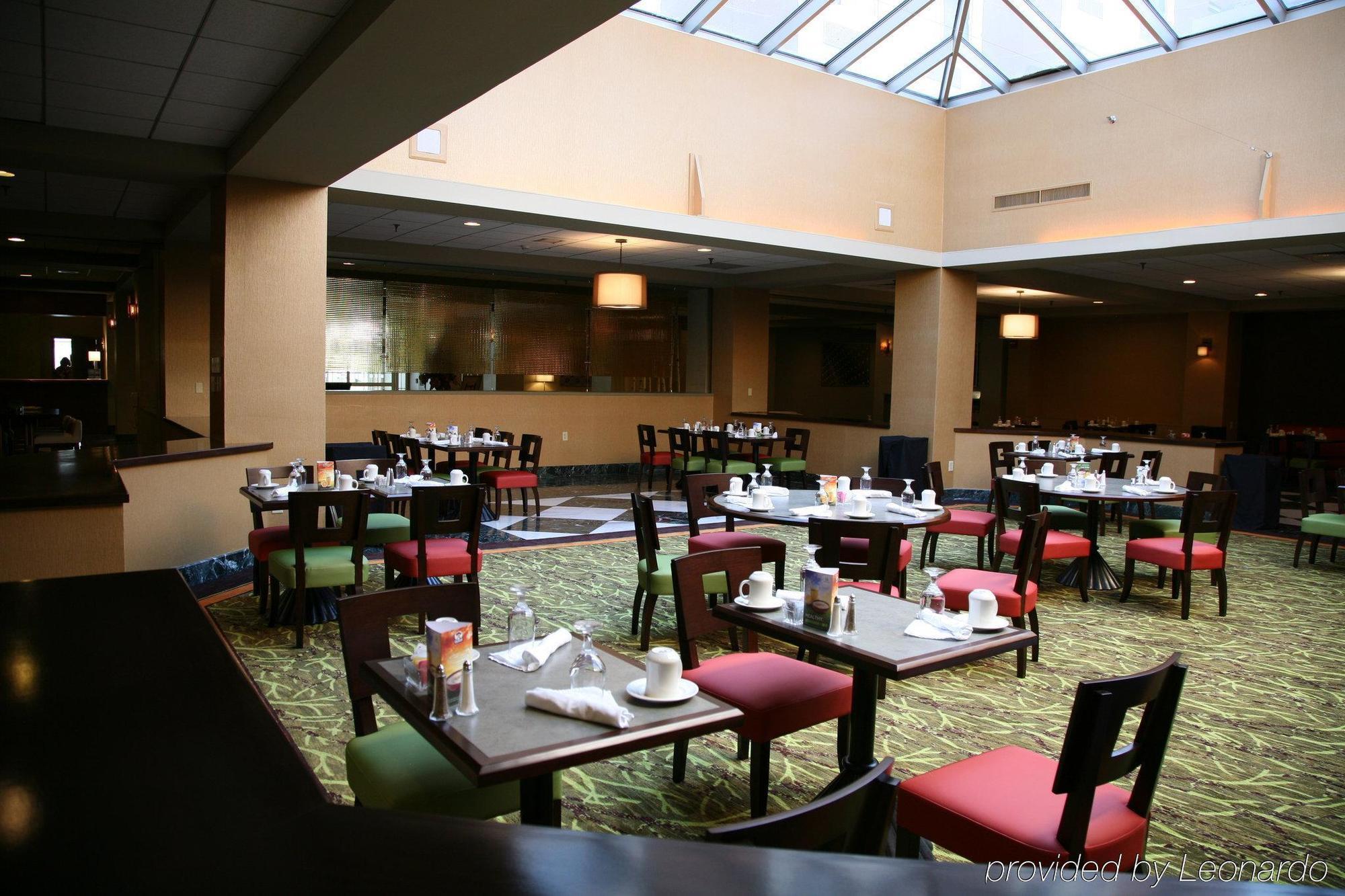 Clarion Hotel Taunton Restaurant photo